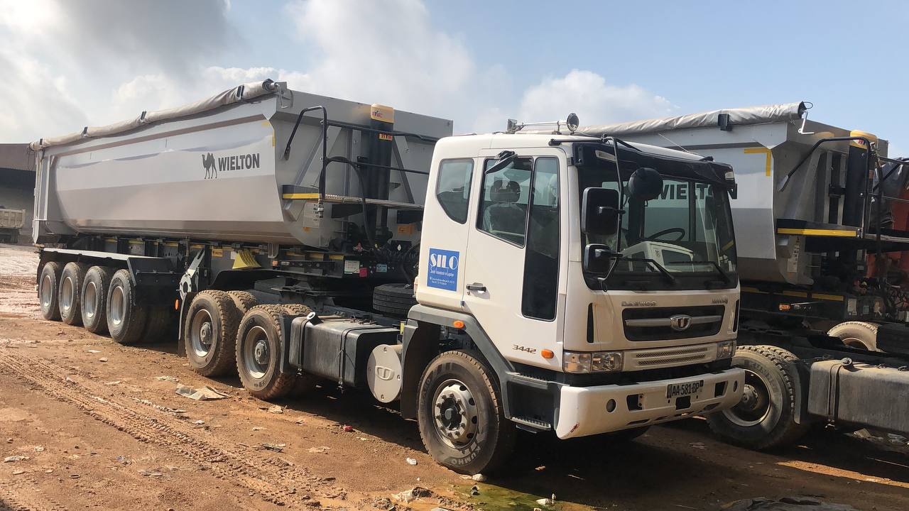 La Société Internationale de Logistique élargit Sa Flotte avec l’Acquisition de 8 Nouveaux Camions !